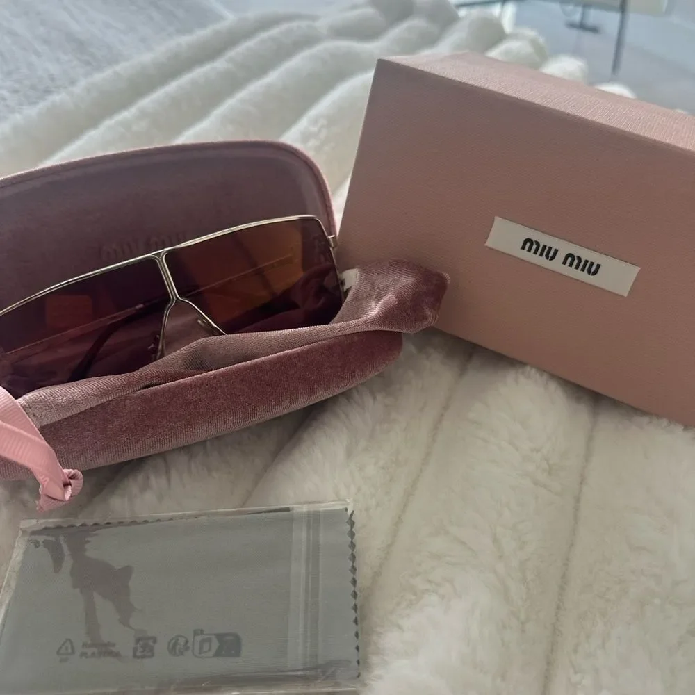 NEW RARE MIU MIU MIRRORED SHIELD SUNGLASSES